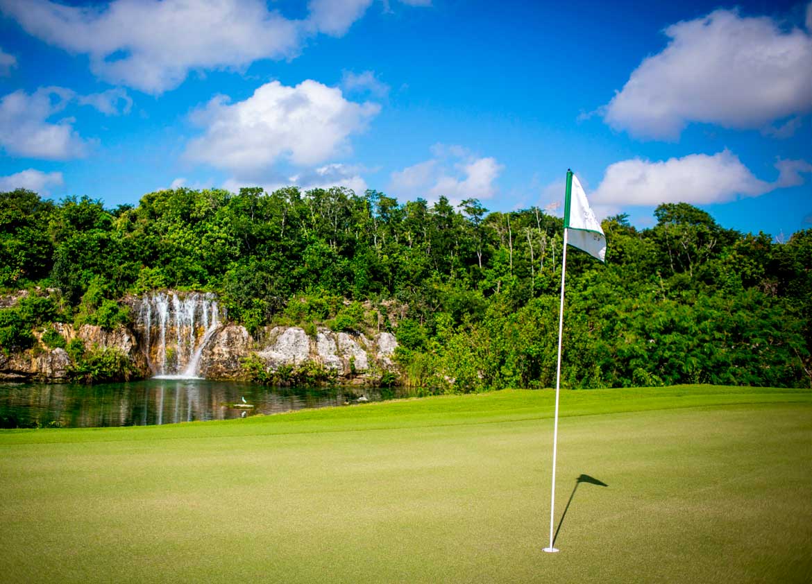 El Camaleon Mayakoba